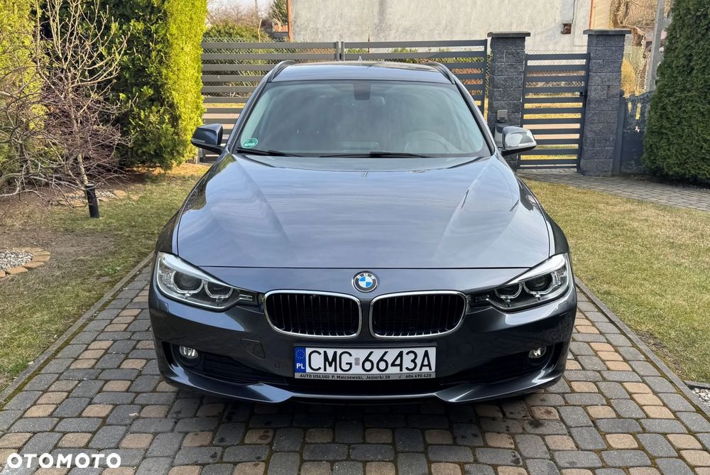 BMW Seria 3 318d - 2
