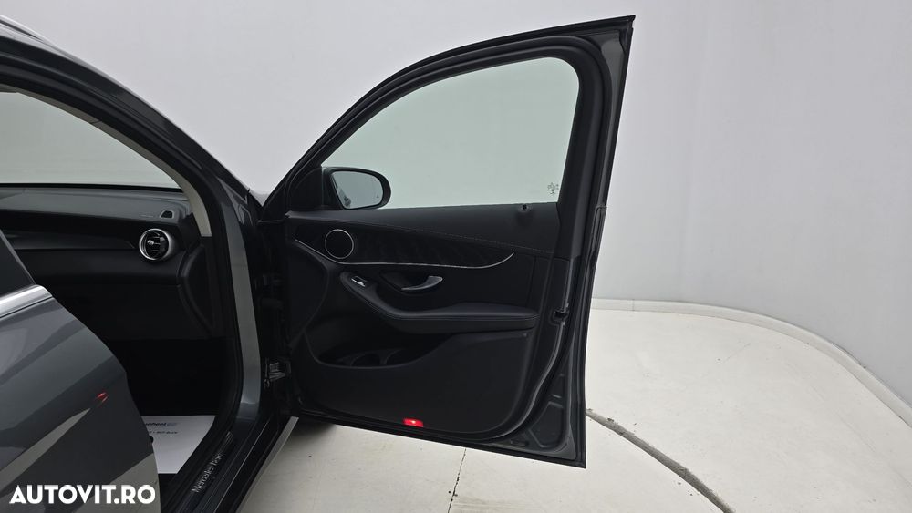 Mercedes-Benz GLC 300 e 4MATIC - 18