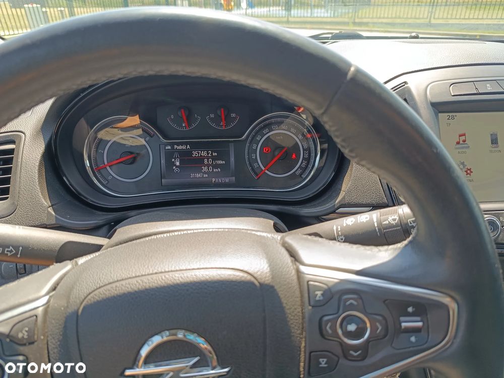 Opel Insignia - 9