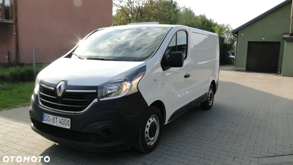 Renault Trafic - 12