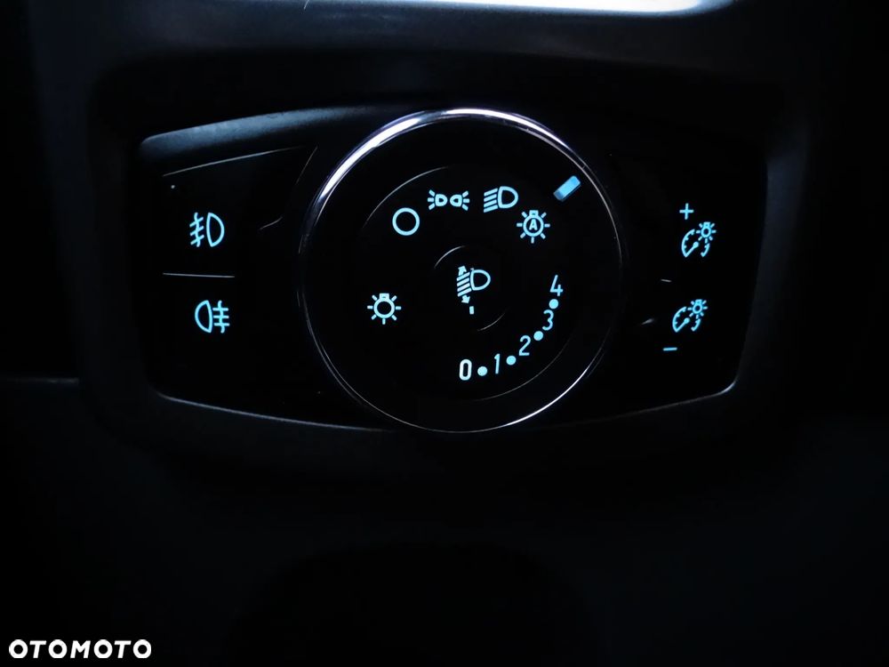 Ford Transit Custom - 28