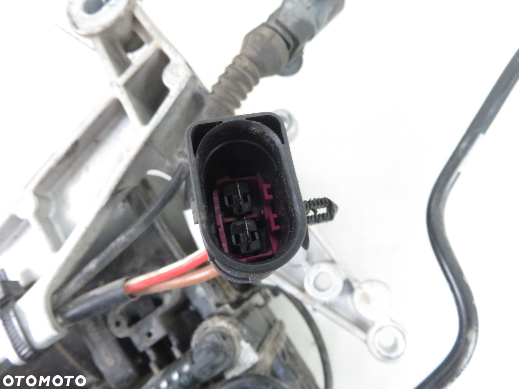 KOMPRESOR ZAWIESZENIA AUDI Q7 (4L) 7L8616006A 15150000373 - 3