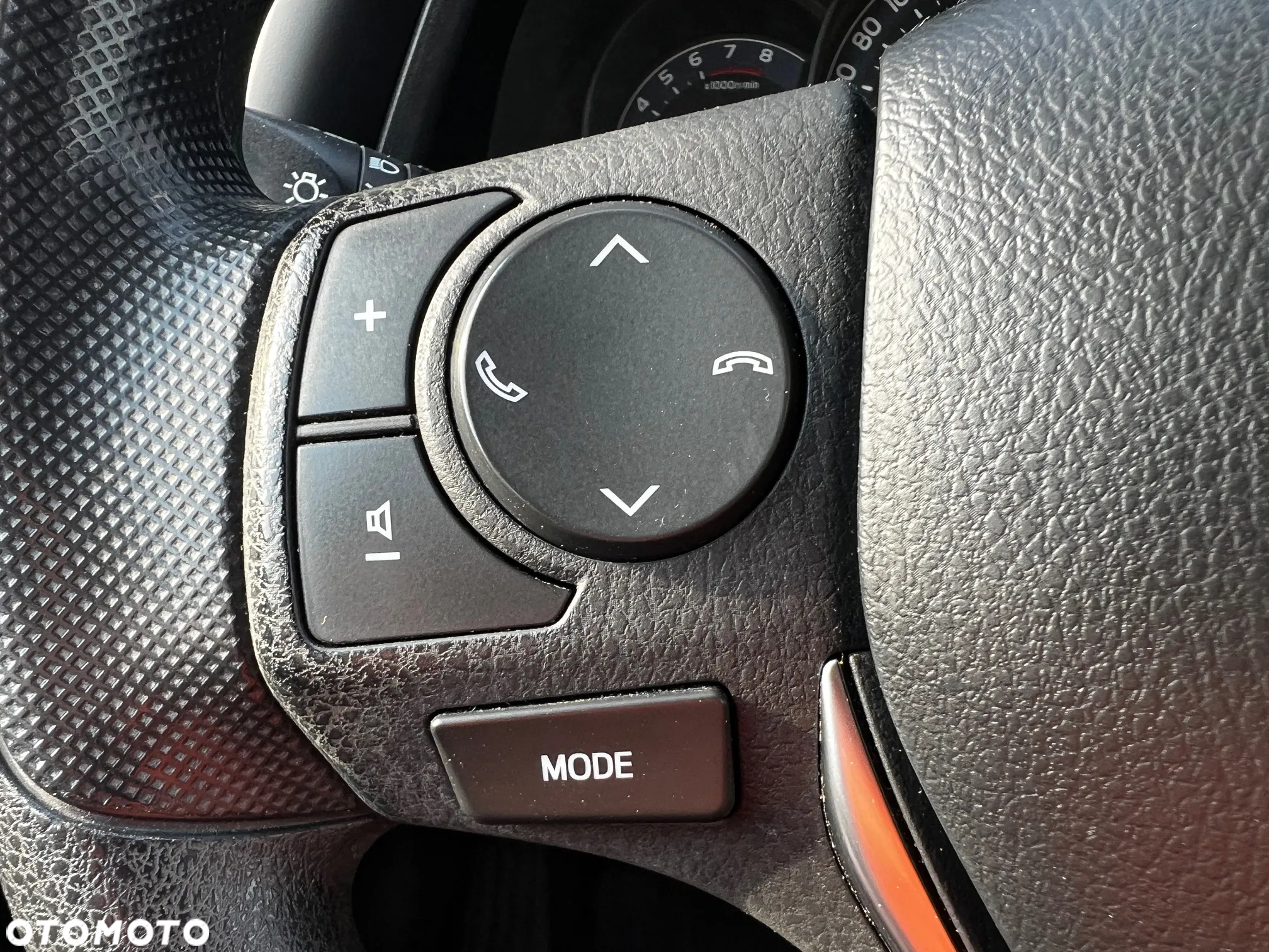 Toyota Auris 1.33 VVT-i Active - 20