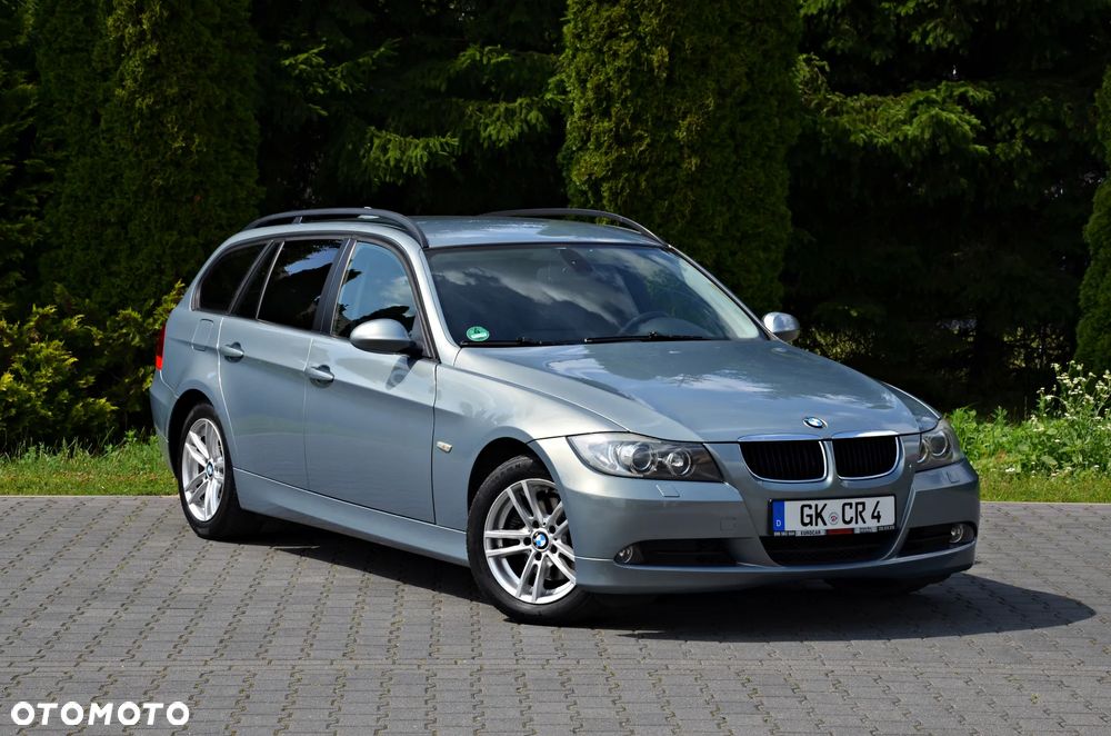 BMW Seria 3 320d DPF Touring Edition Fleet Exclusive - 1