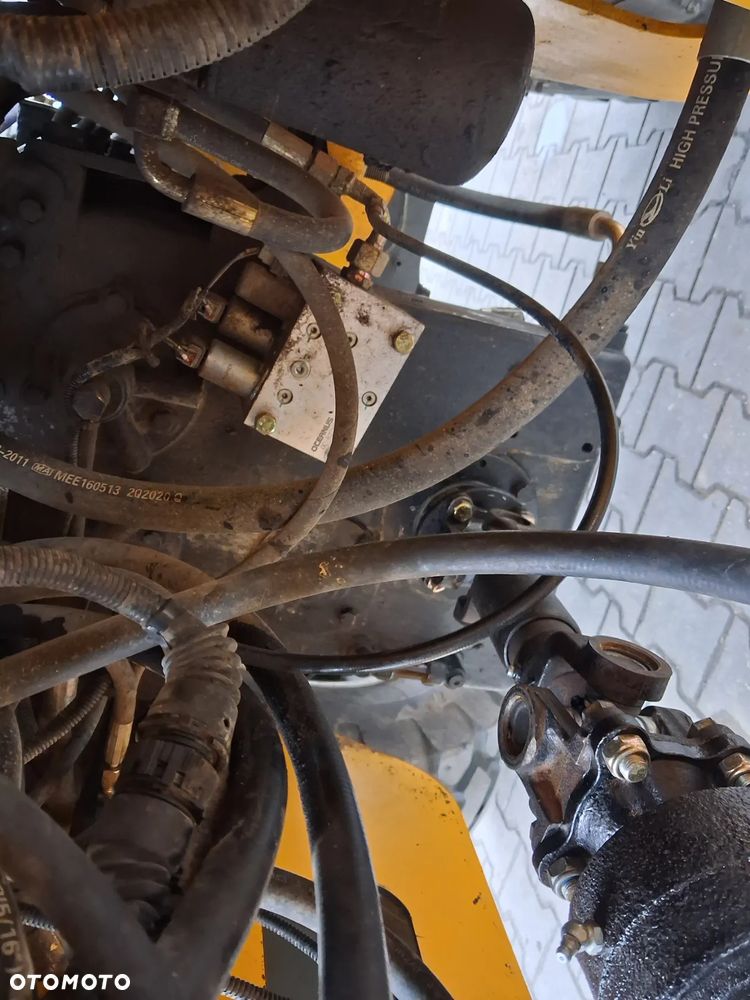 Inny HYTEC ZL 20 G - 21