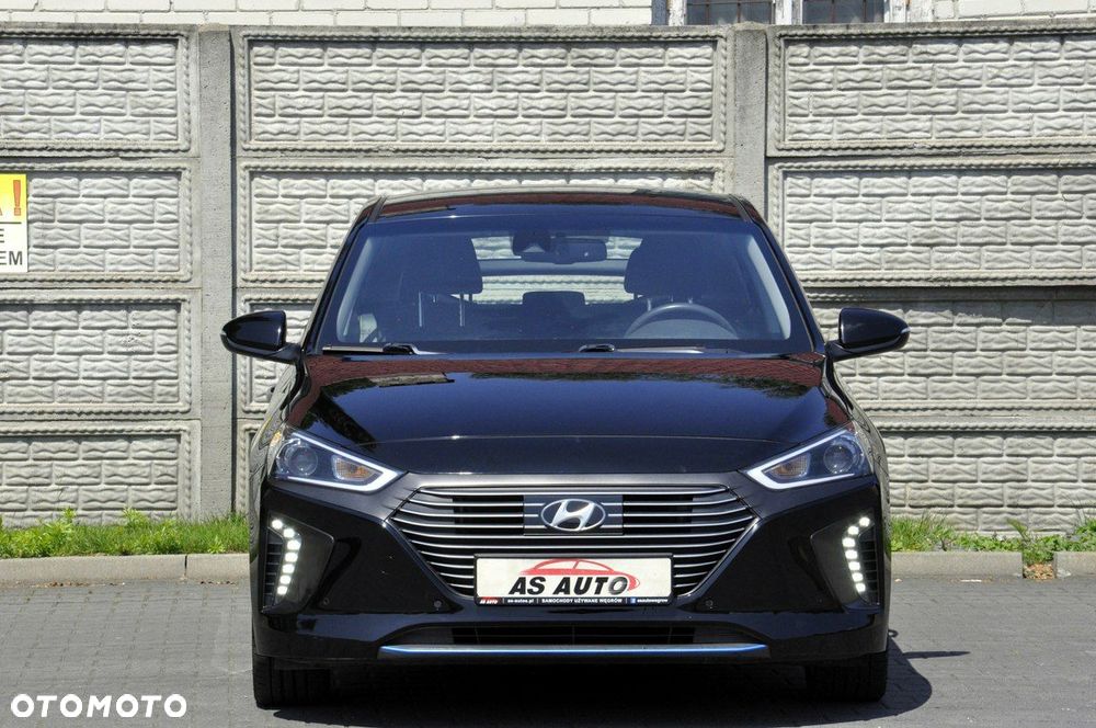 Hyundai IONIQ - 9
