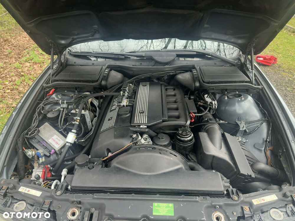 BMW Seria 5 - 8