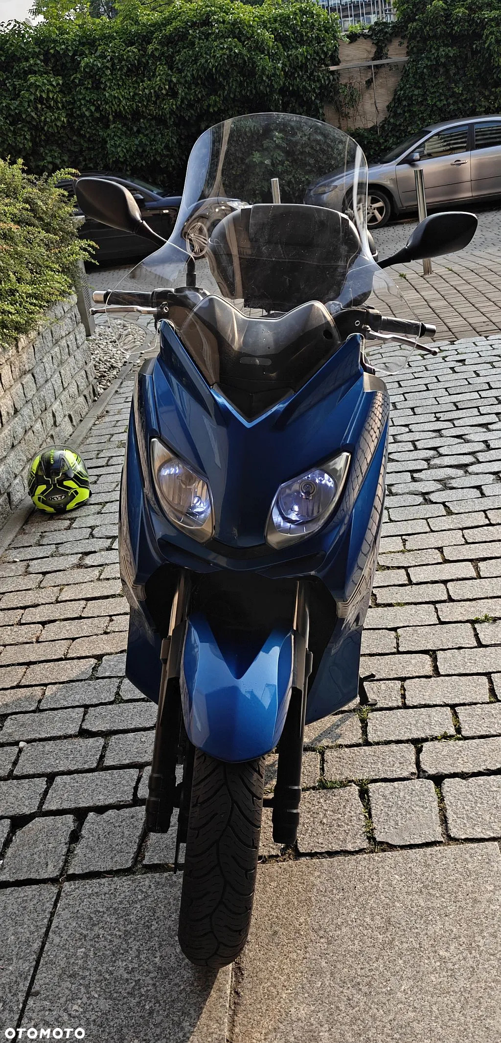 Yamaha X-max - 3