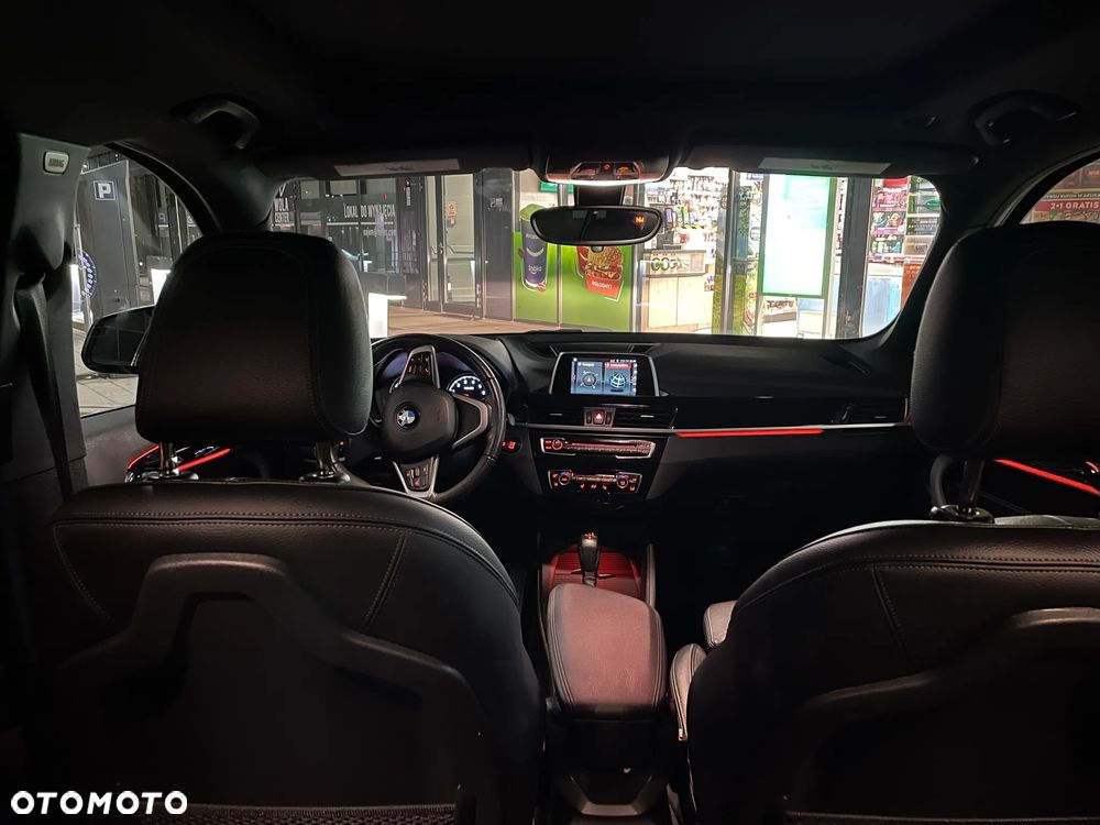 BMW X1 - 15