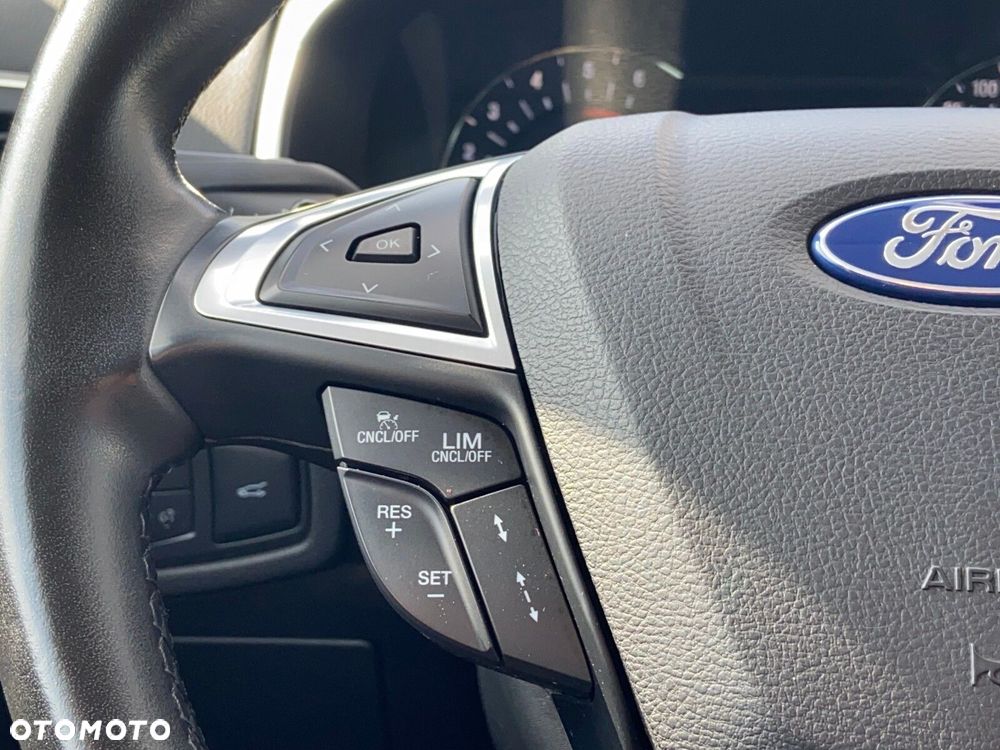 Ford S-Max - 25