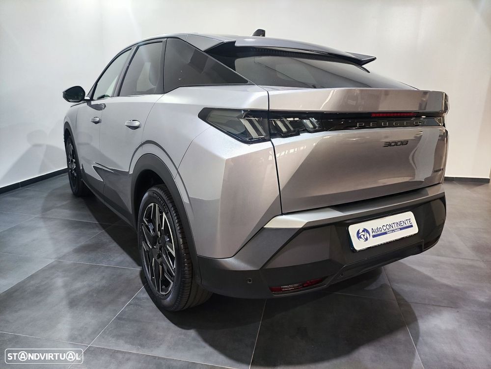 Peugeot 3008 1.2 Hybrid Allure e-DCS6 - 31