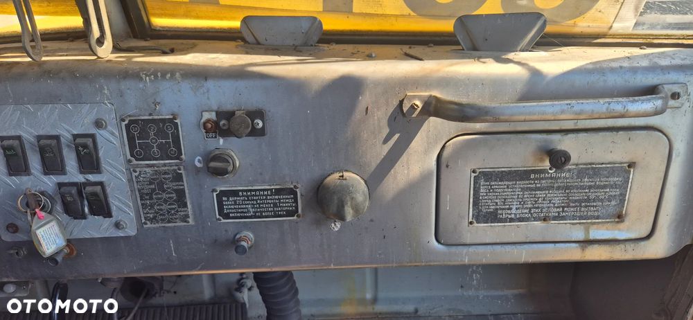 Inny KRAZ 255B - 9