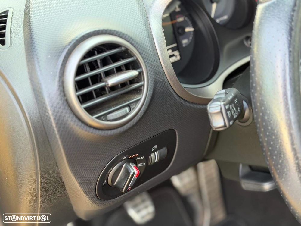 SEAT Leon 2.0 TSI Cupra R - 12