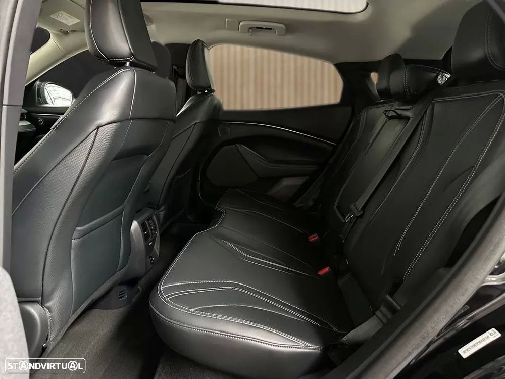 Ford Mustang Mach-E - 11