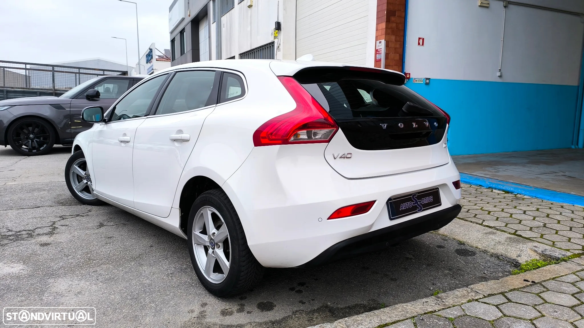 Volvo V40 1.6 D2 Eco Momentum - 12