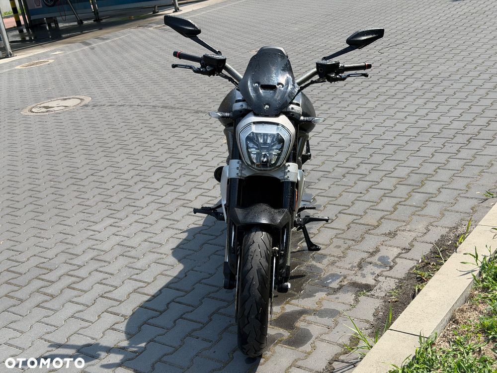 Ducati Diavel - 5