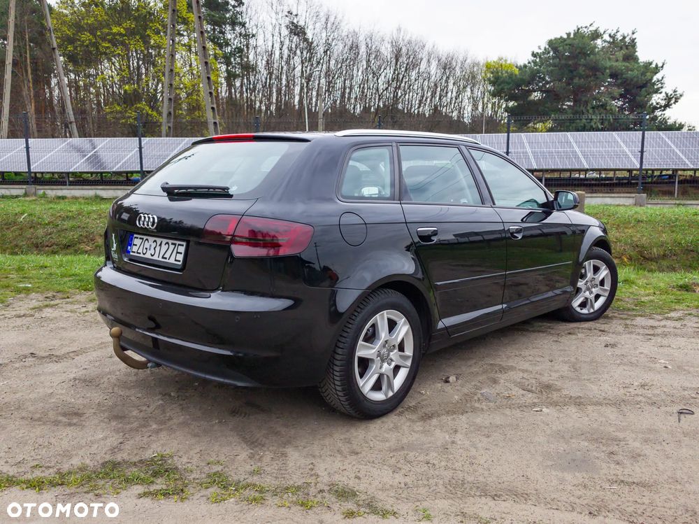 Audi A3 Sportback 1.6 Ambition - 6