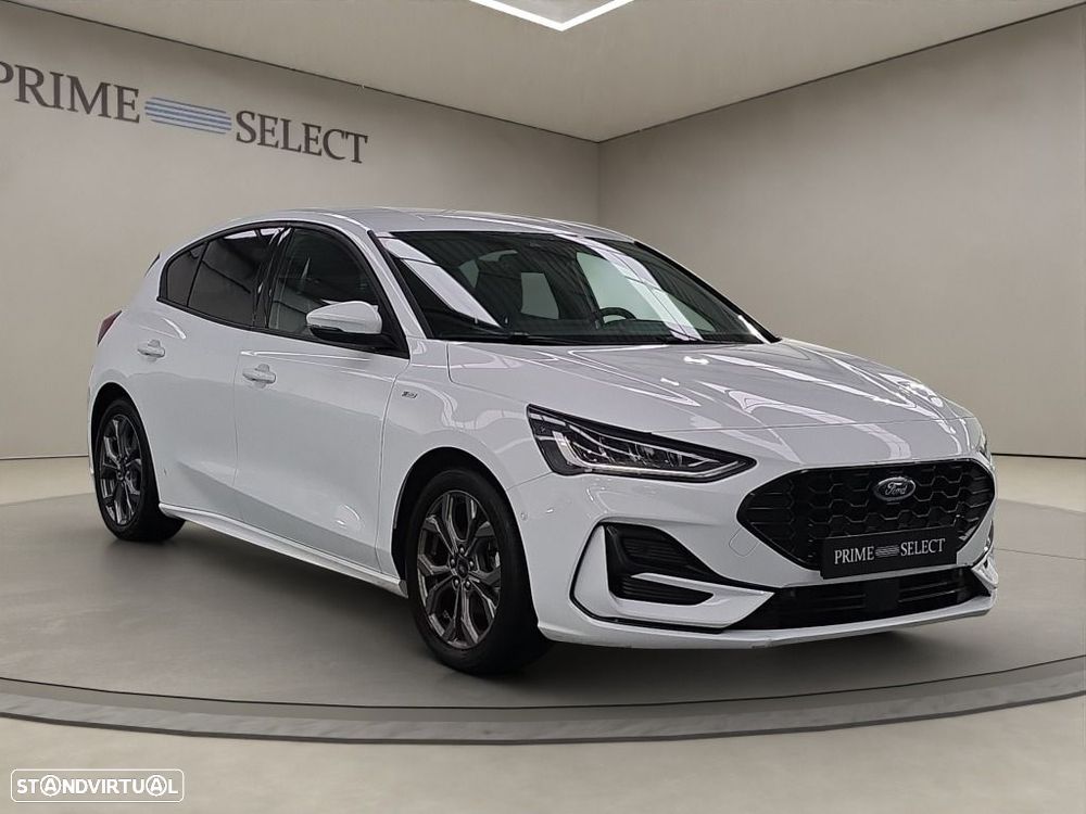 Ford Focus 1.0 EcoBoost MHEV ST-Line - 2