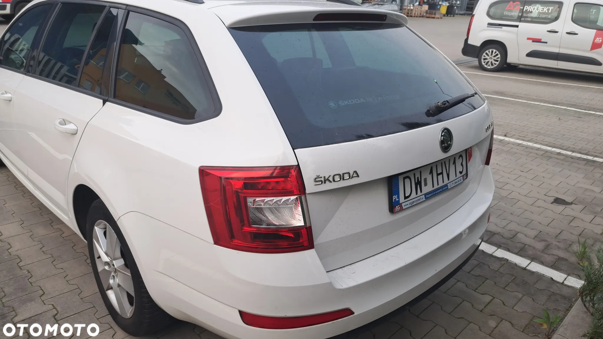 Skoda Octavia 1.6 TDI Ambition DSG - 9