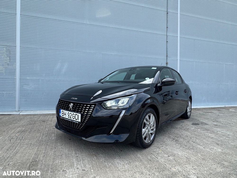 Peugeot 208 - 1