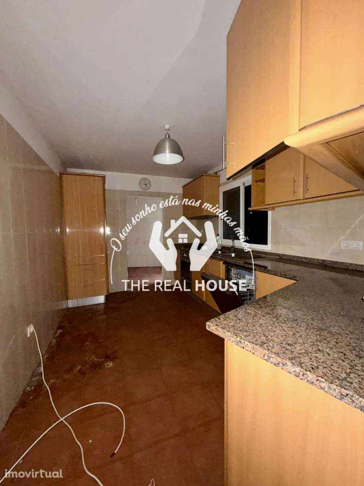 Moradia V2 Funchal - Grande imagem: 2/23