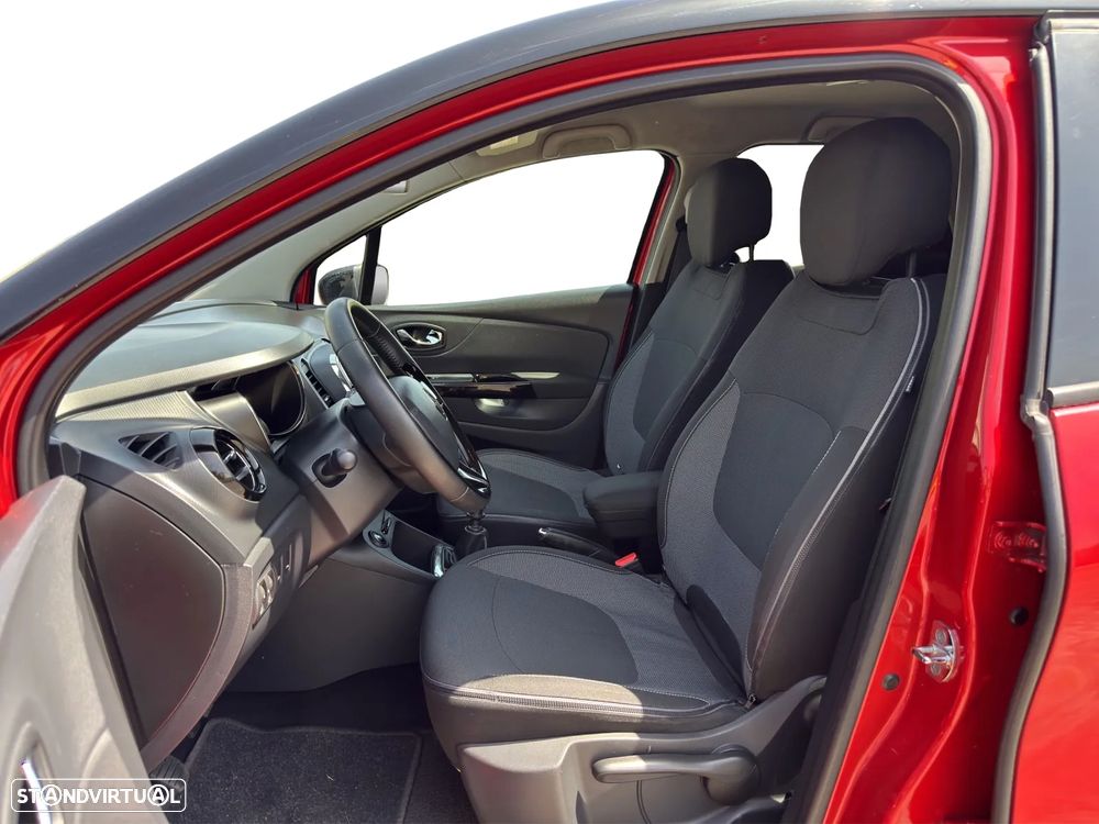 Renault Captur 1.5 dCi Exclusive - 12