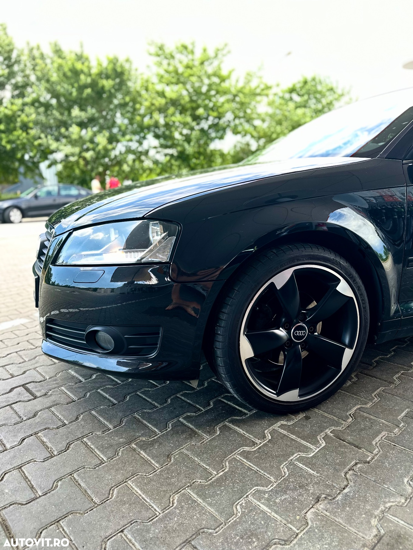 Audi A3 2.0 TDI DPF S tronic Attraction - 8