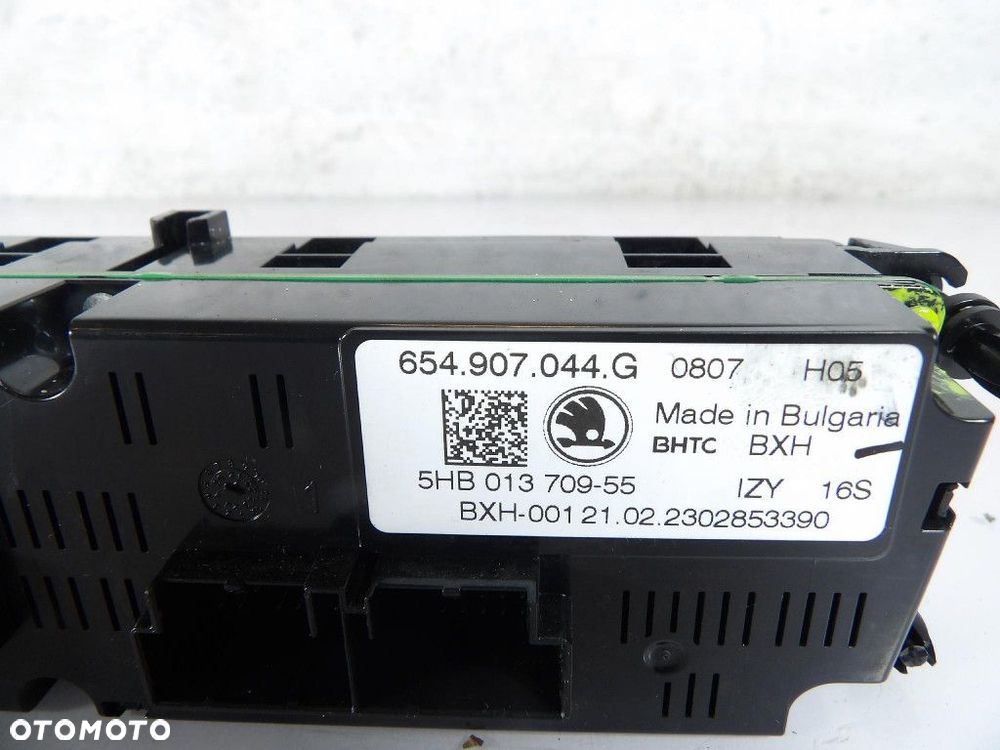 SKODA SCALA PANEL NAWIEWU 654907044G - 3