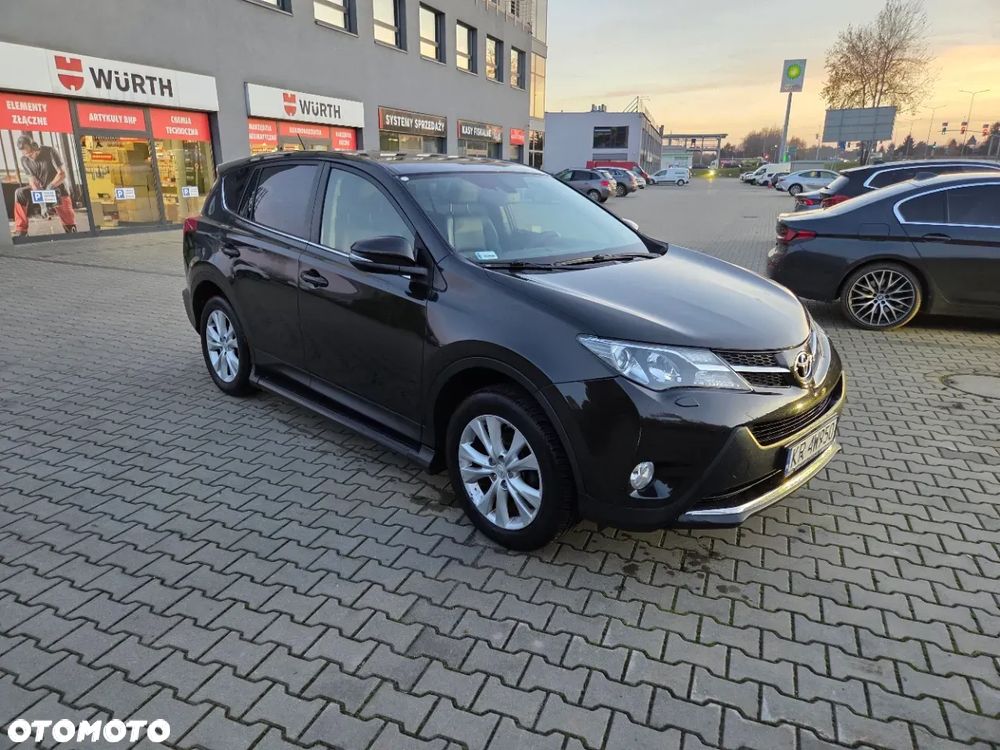 Toyota RAV4 2.0 D-4D Premium - 11