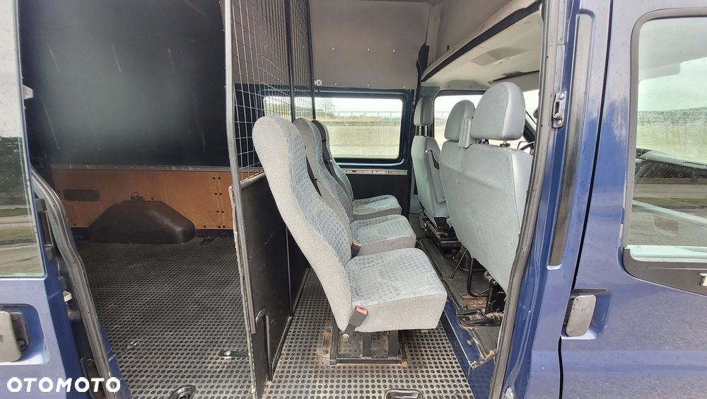 Ford Transit - 18
