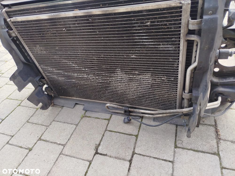 Audi A4 B6 1.8 T1.9 TDI pas przedni - 5