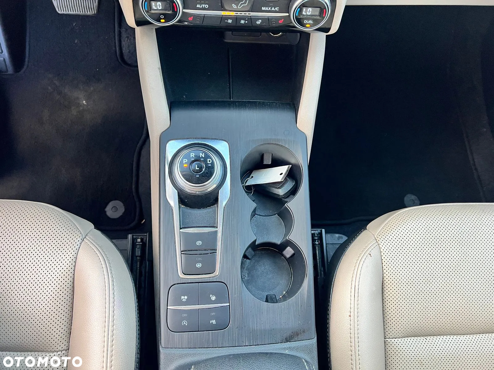 Ford Escape 2.0 EcoBoost AWD Titanium - 20