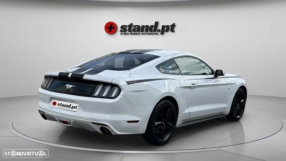 Ford Mustang 2.3i EcoBoost - 5
