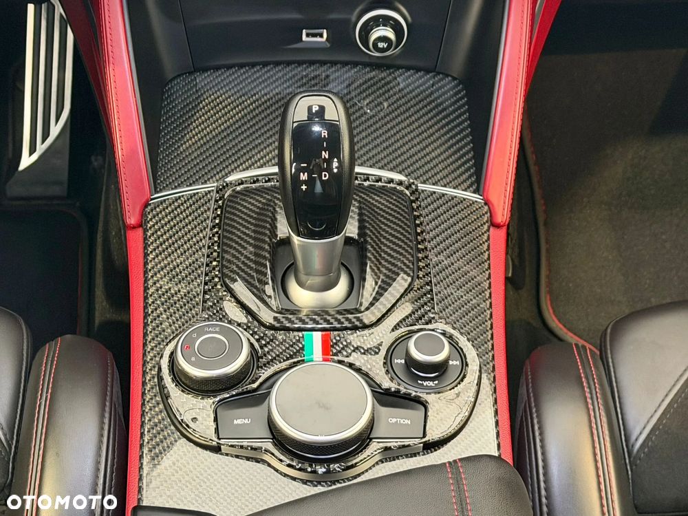 Alfa Romeo Stelvio 2.9 V6 Bi-Turbo Quadrifoglio Q4 - 28