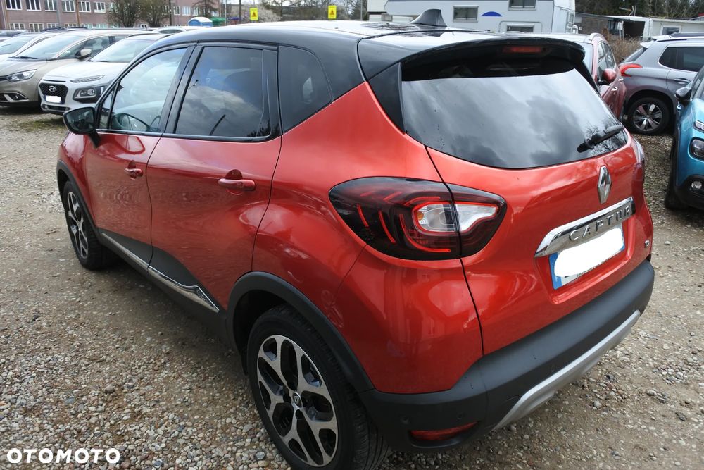 Renault Captur TCe 120 EDC Helly Hansen - 3
