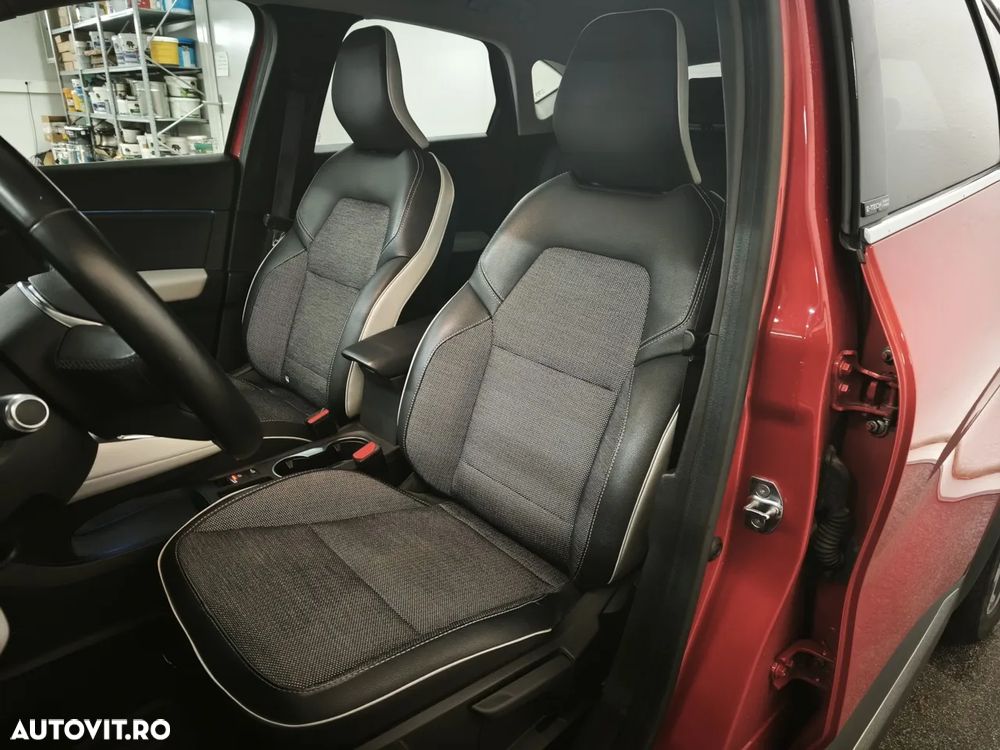 Renault Captur - 16