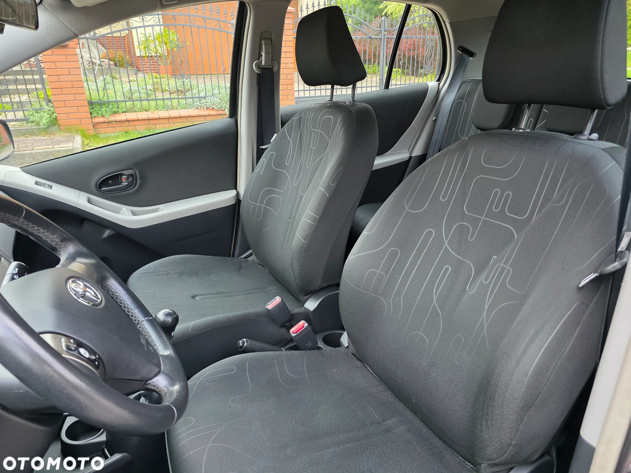 Toyota Yaris 1.33 VVT-i Life - 19