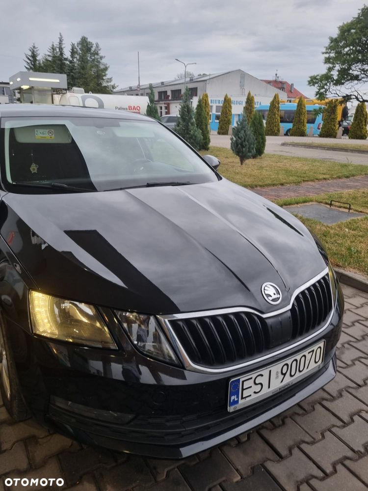 Skoda Octavia 2.0 TDI Drive DSG - 1