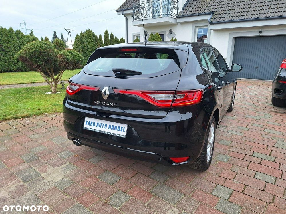 Renault Megane ENERGY TCe 100 PLAY - 6