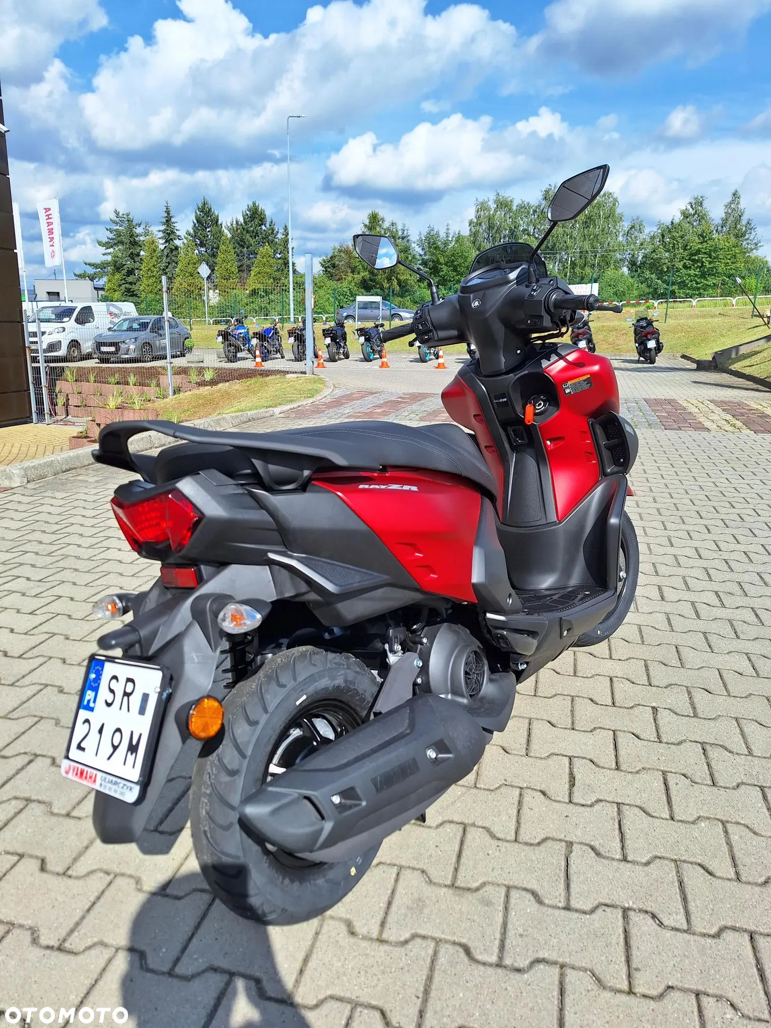 Yamaha ZR - 2