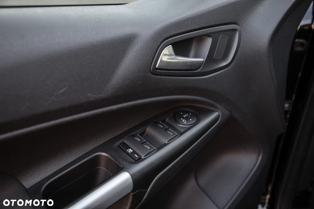 Ford Tourneo Connect 1.0 EcoBoost Start-Stop Titanium - 21