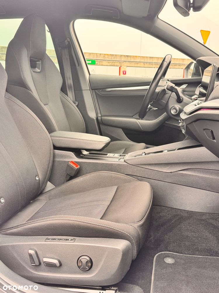 Skoda Octavia 2.0 TDI DSG First Edition - 31