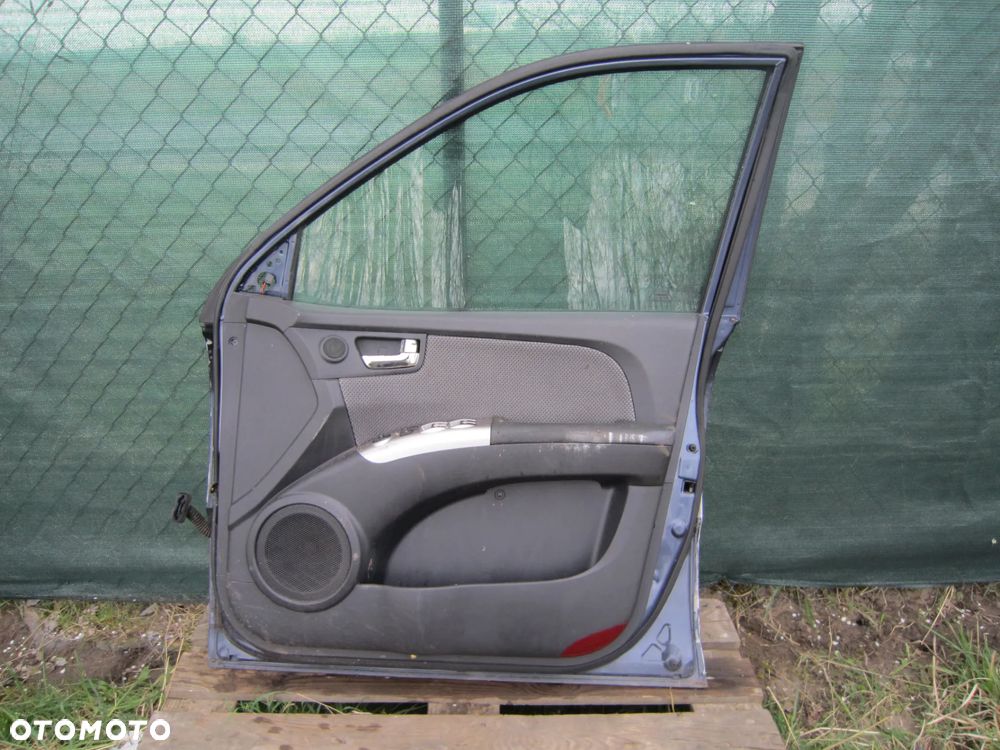 Drzwi przód przednie prawe Kia Sportage II B6 - 8