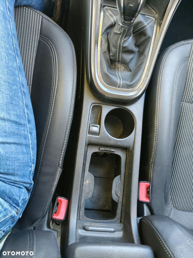 Opel Astra 1.7 CDTI - 7
