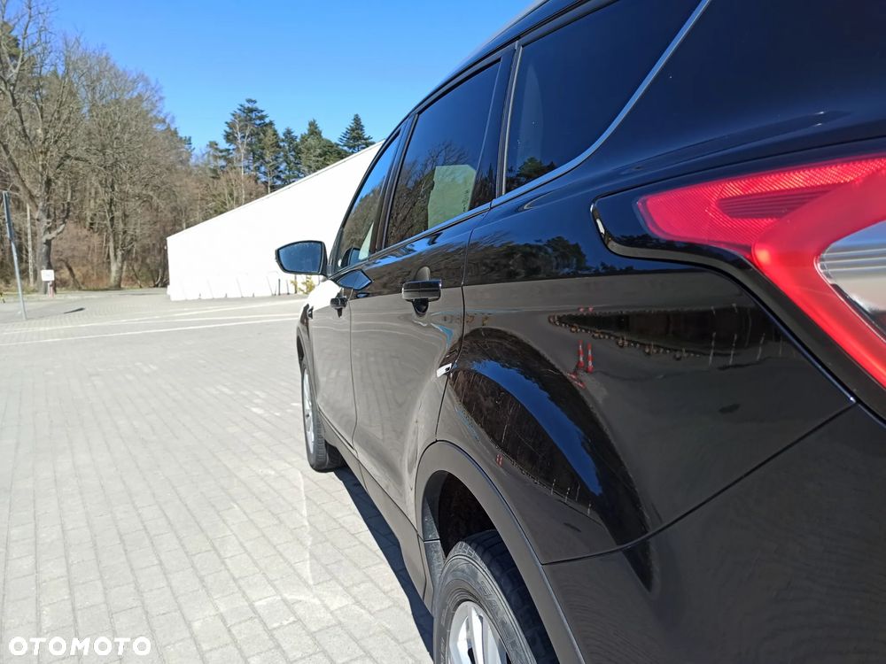 Ford Kuga - 12