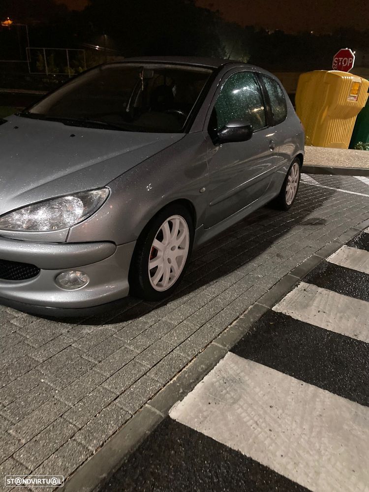 Peugeot 206 1.6 HDi XS - 1