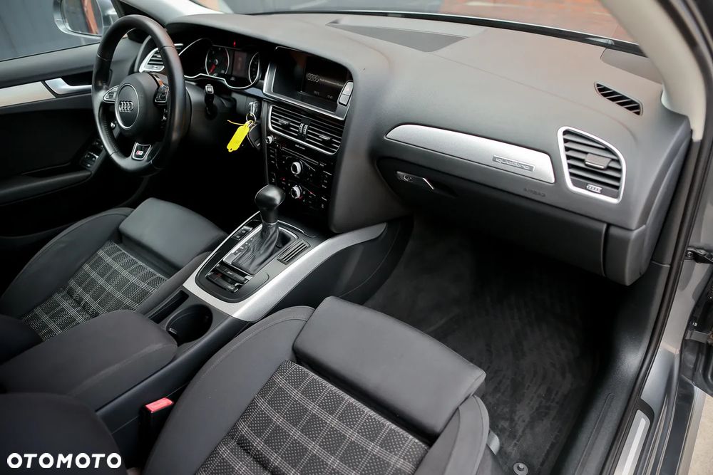 Audi A4 Avant 2.0 TDI DPF quattro S tronic S line Sportpaket - 25