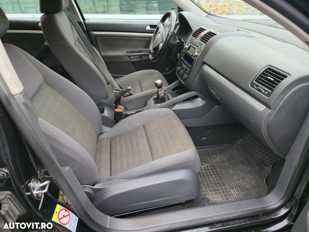 Volkswagen Golf 1.9 TDI Comfortline DPF - 10