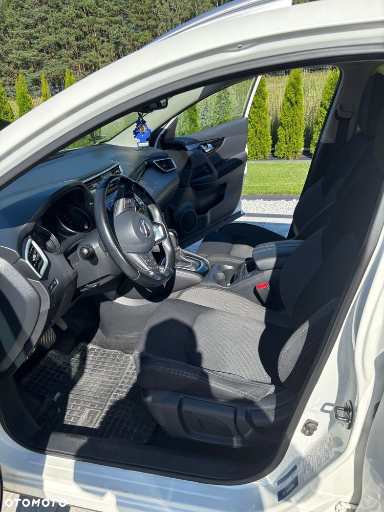 Nissan Qashqai 1.3 DIG-T N-Connecta DCT - 7
