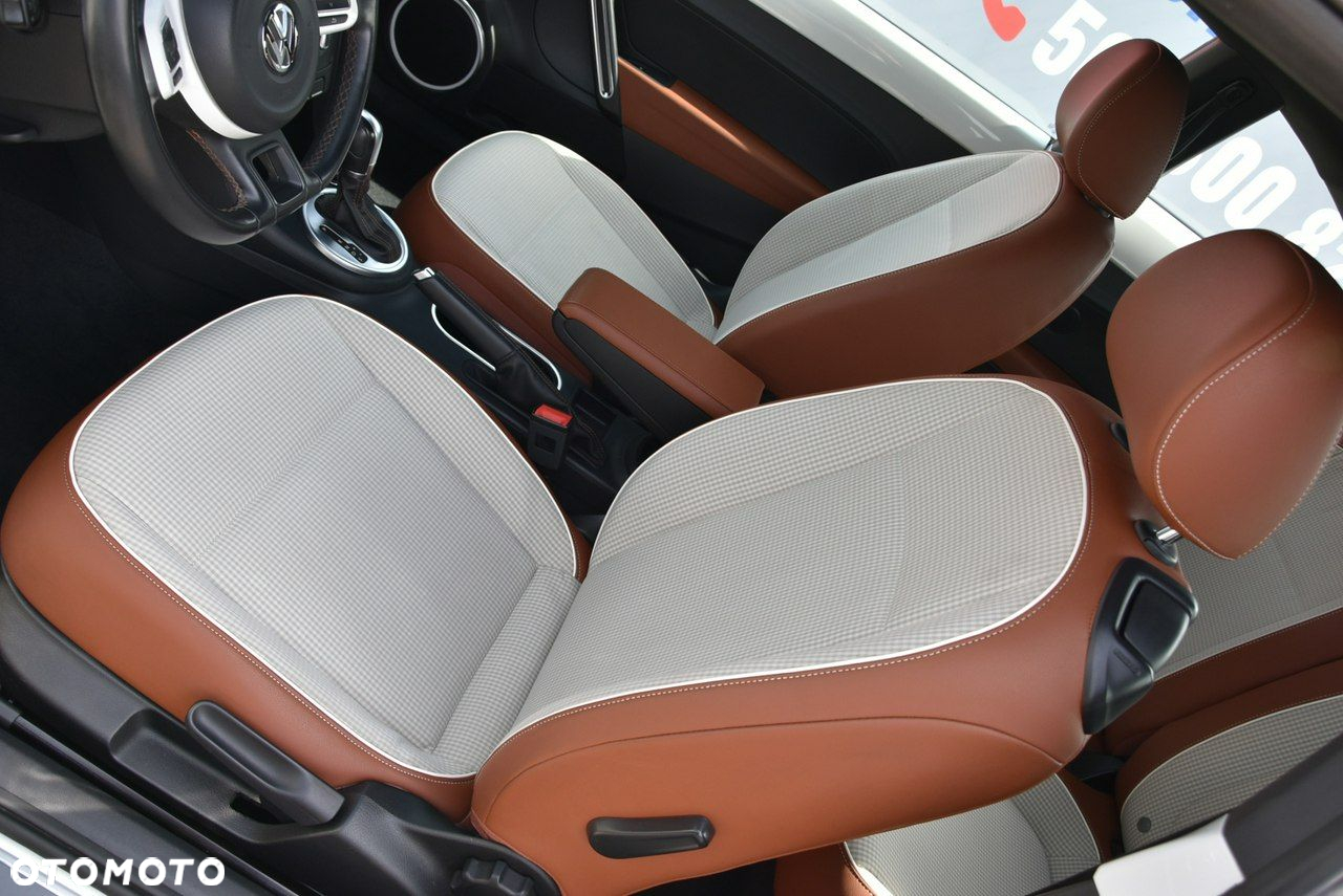 Volkswagen New Beetle - 22